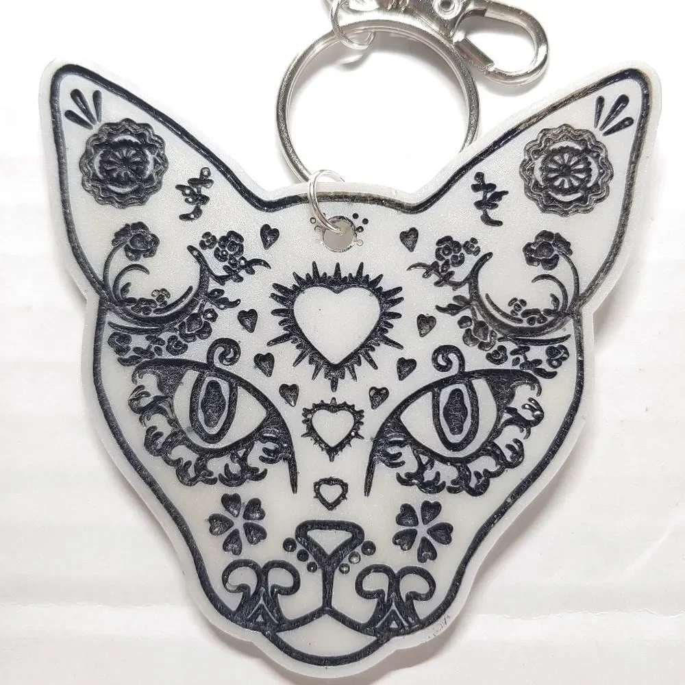 Keychain White Cat Sugar Skull